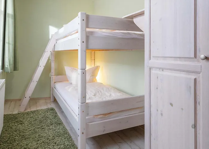 Ferienwohnung Zur Steinburg